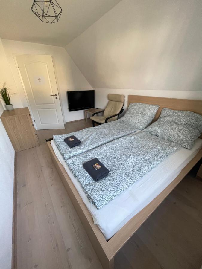 Apartment #8 Doppelzimmer Mit Gemeinschaftsbad